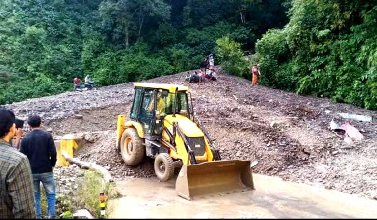 ljkdlfdsljfsdjfsldkjkl02