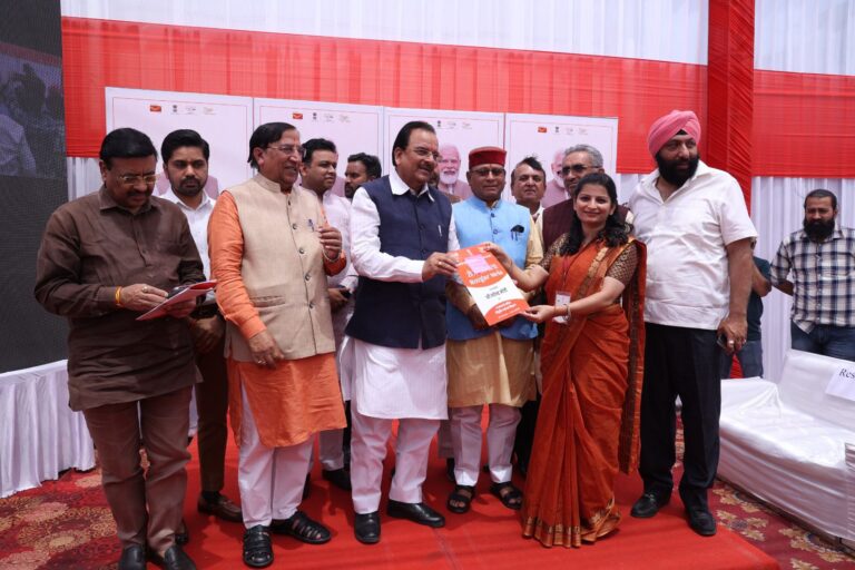 रोजगार मेले का आयोजन, चयनित 204 अभ्यर्थियों को सौंपे नियुक्ति पत्र